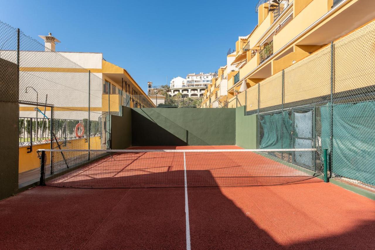 Beachside Retreat With Private Terrace Benalmadena Exterior photo
